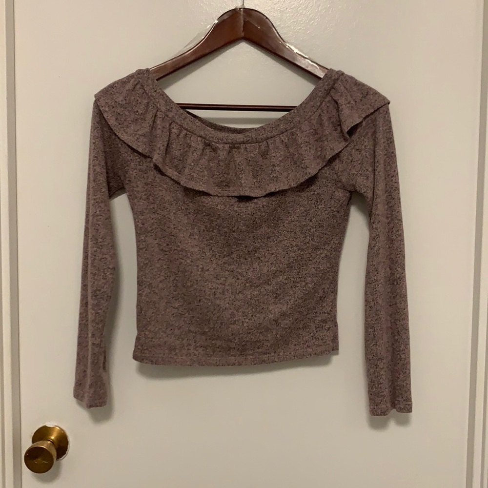 Off the shoulder long sleeve
